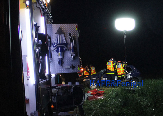 Pencahayaan HMI Luar Ruangan Bebas Sinaran Kinerja Tinggi 3600W Pencahayaan Malam Penyelamatan